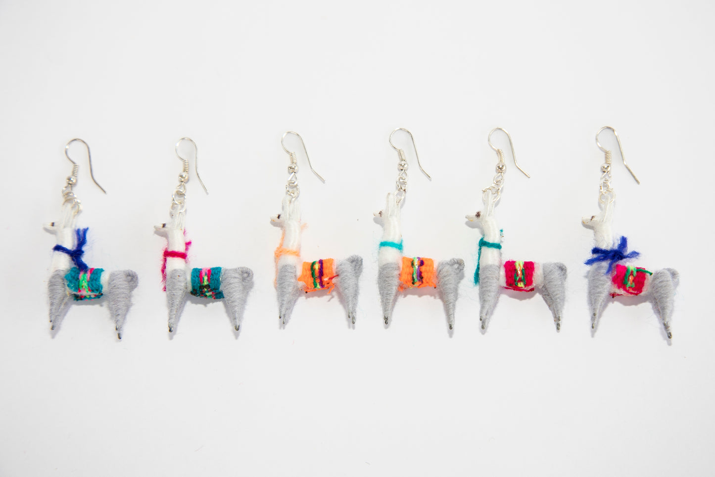 Peruvian Gray/White Llama Earrings Facing Left